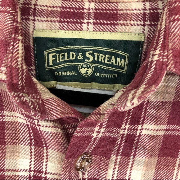 Field&Stream Men’s Medium Maroon Red and White Plaid Flannel Shirt With Buttons - Picture 4 of 4
